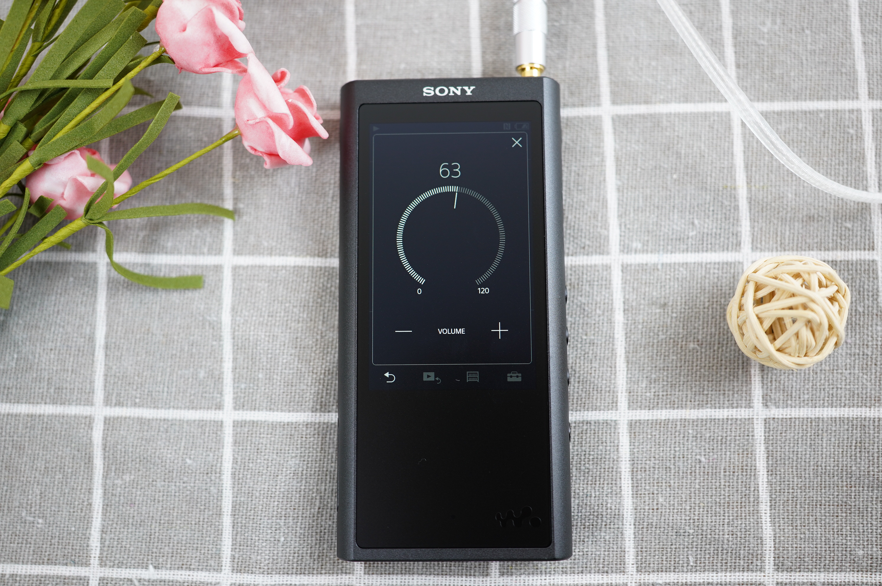 索尼nw-zx300a视频评测,索尼nw-zx300a高解析度音乐播放器