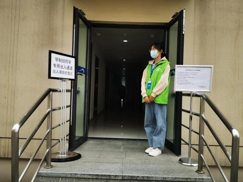 成都交通高级技工学校培训六个月,成都交通高级技工学校招聘