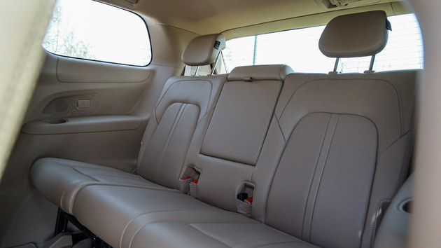 别克gl8陆上公务舱和es的区别,gl8es653t上路要多少钱