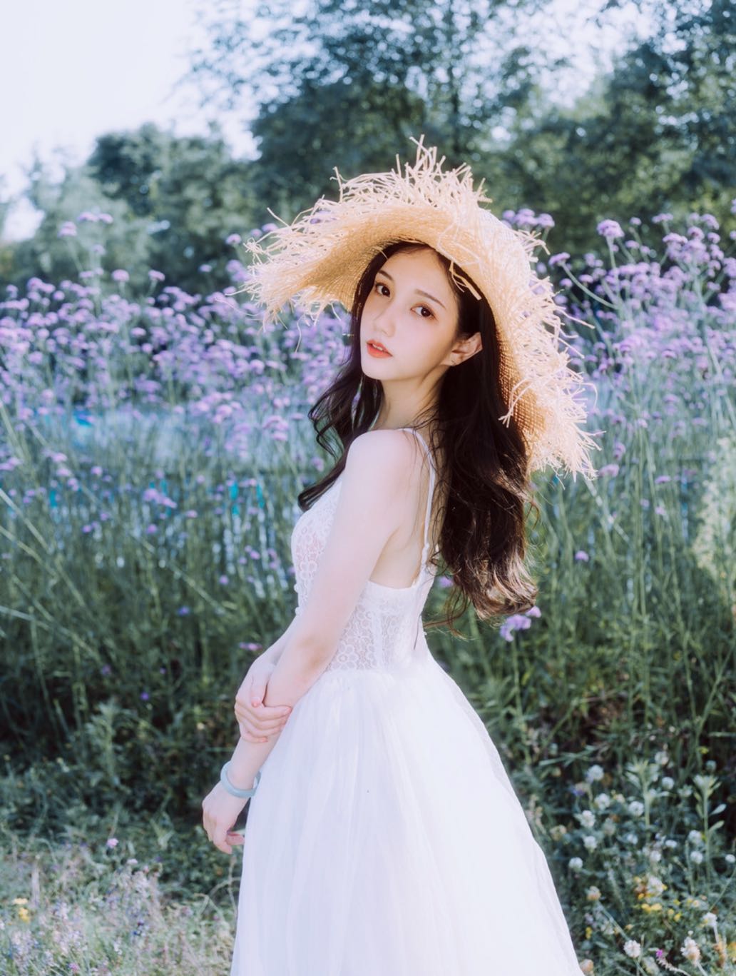 花海拍摄技巧儿童,花海拍照技术的技巧和方法