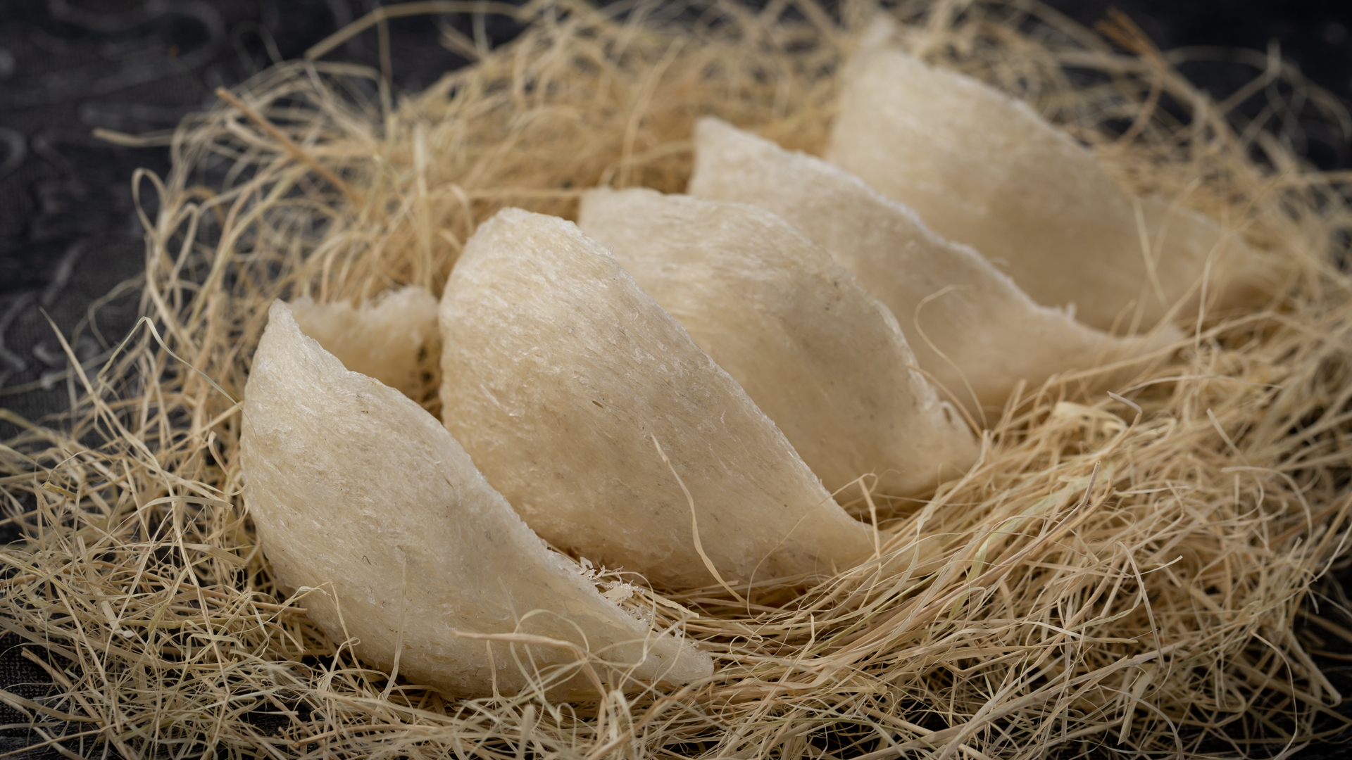 燕窝真假在哪里检测,燕窝饮品好坏鉴别