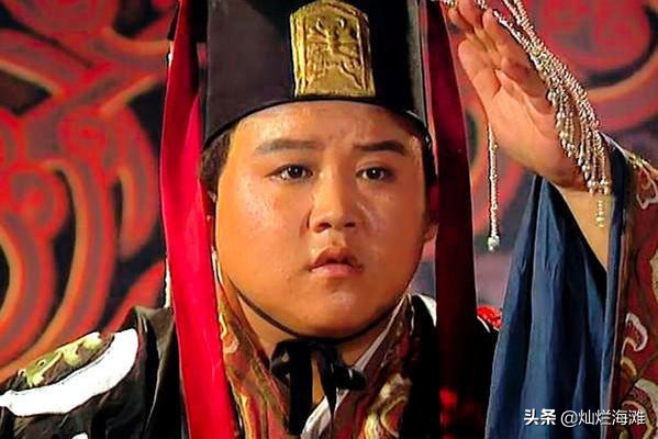 此人被庞统推荐给刘备,诸葛亮破格提拔姜维