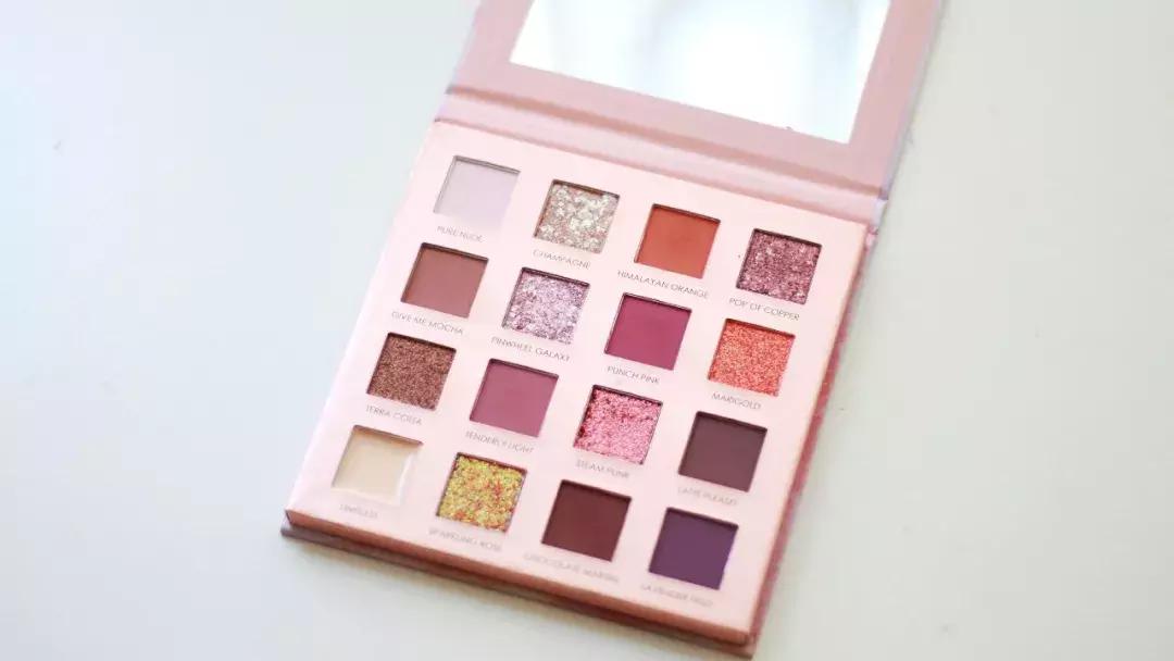 get这几款神仙眼影直男都为你心动,推荐超级好看的几款眼影给大家