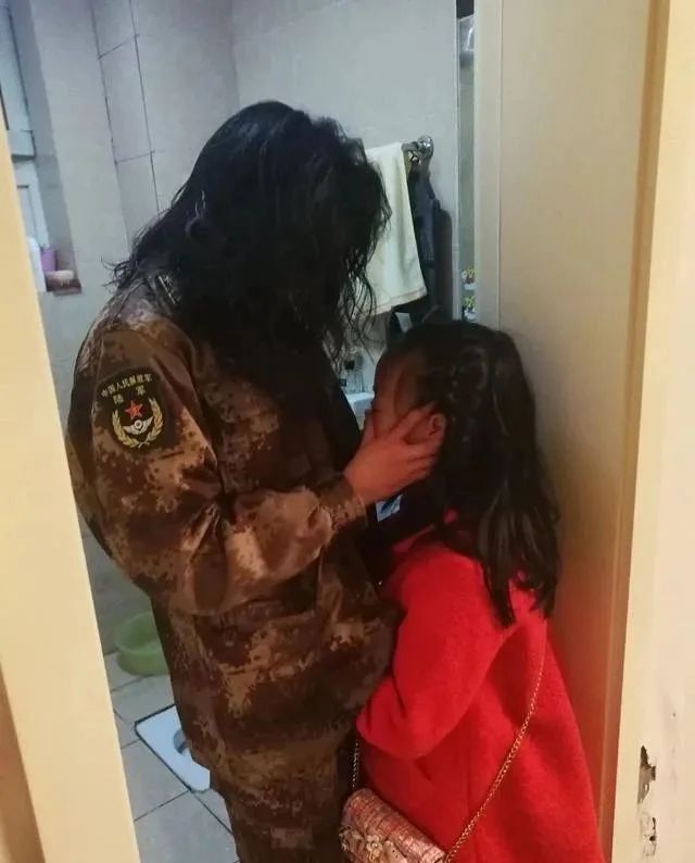 这些绝对让你感动到哭的抗疫故事