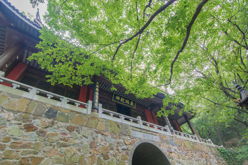 苏州最高山海拔,乾隆在苏州爬过的山