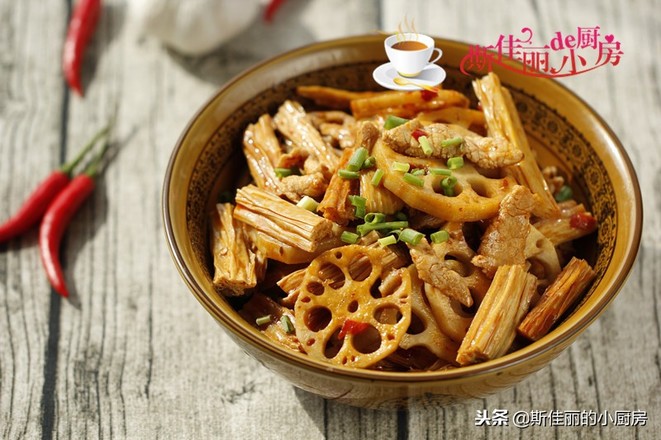 怎么煮莲藕使莲藕不发黑,莲藕变黑的秘方