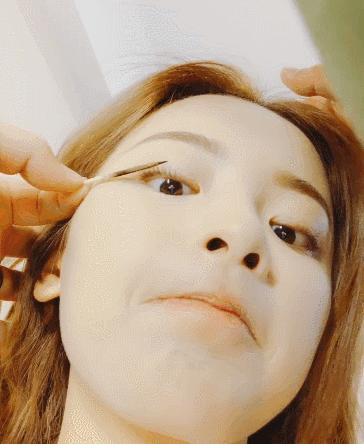 她和肖战合作却被全网diss，用打火机烫睫毛是认真的吗？