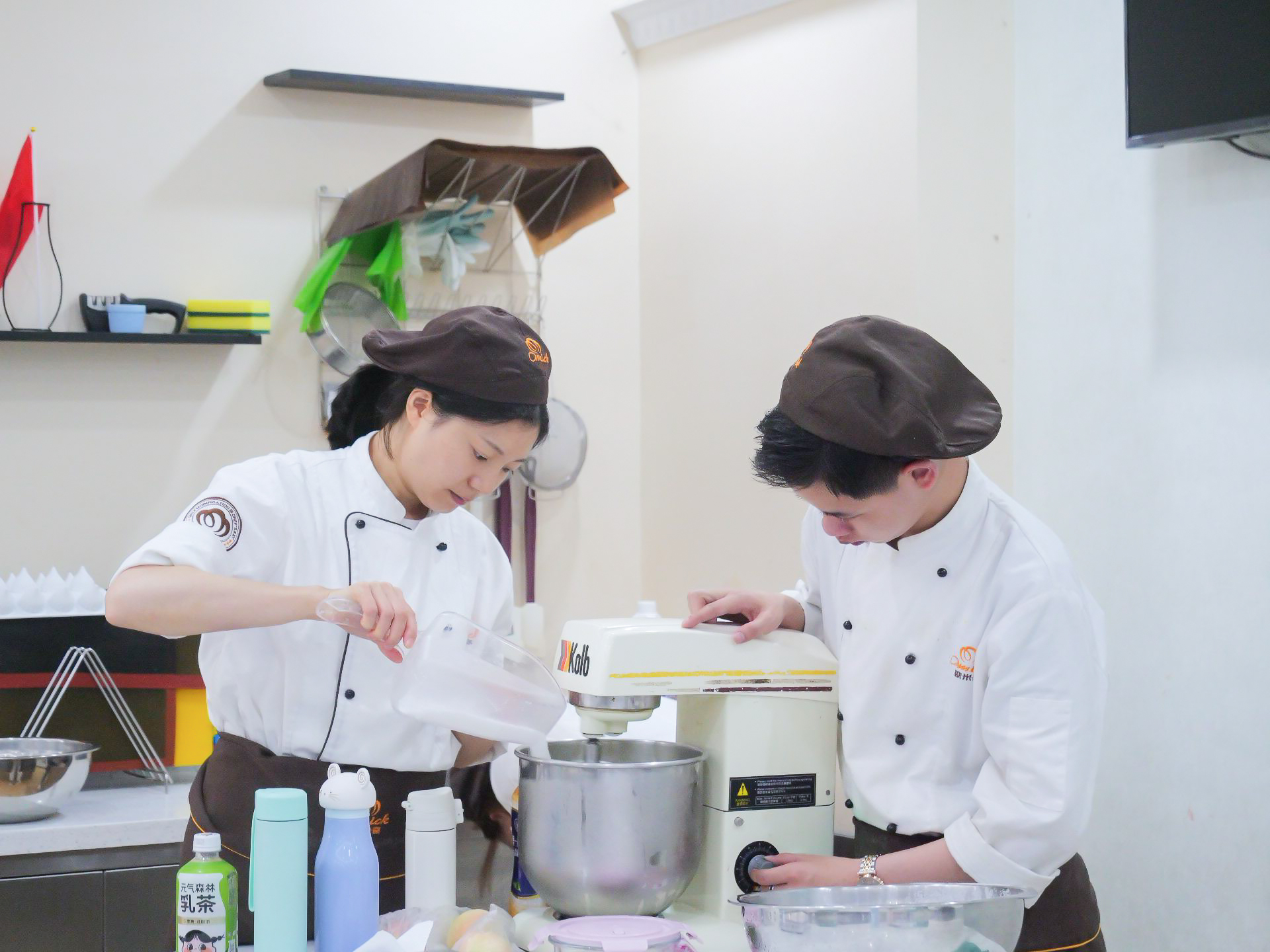 榆次学做蛋糕去哪里学,学面包蛋糕去哪里学比较好