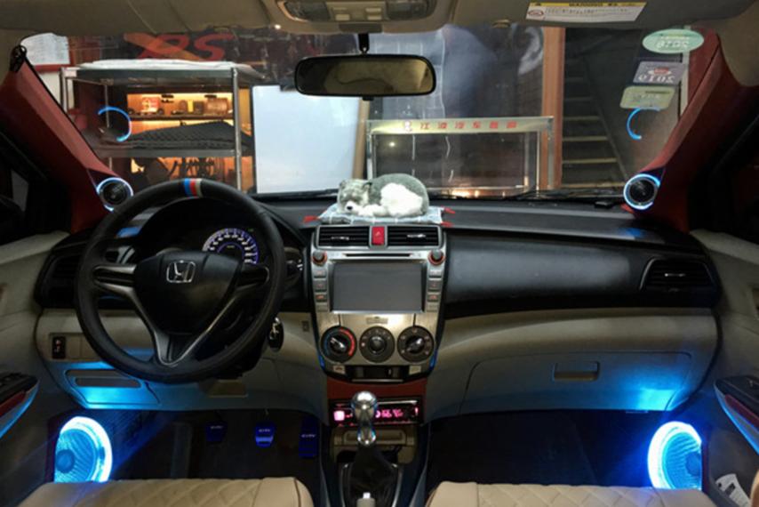 本田经典锋范改装两分频音响,u17汽车音响改装