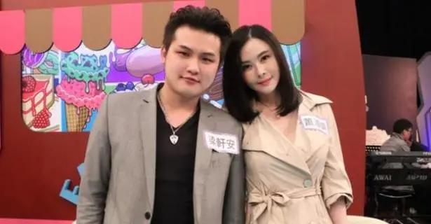 44岁女星被切除器官,44岁女明星剖腹生孩子