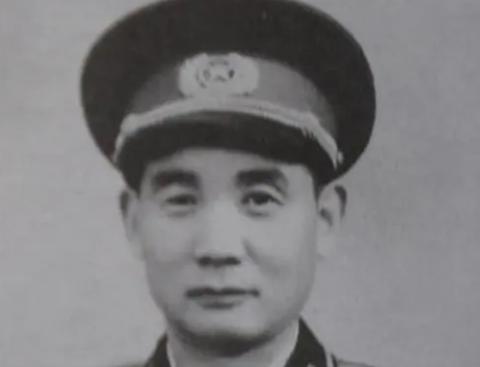 1985年百万大裁军,铁道兵领导不服,*小平邓**回应:头头不通调头头