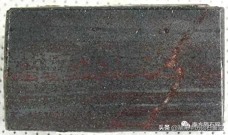 月球陨石与地球矿石的区别,月球陨石和矿石有什么区别