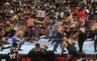 世界杯史上最惨烈十大斗殴事件,南美足球比赛冲突打群架红牌罚下