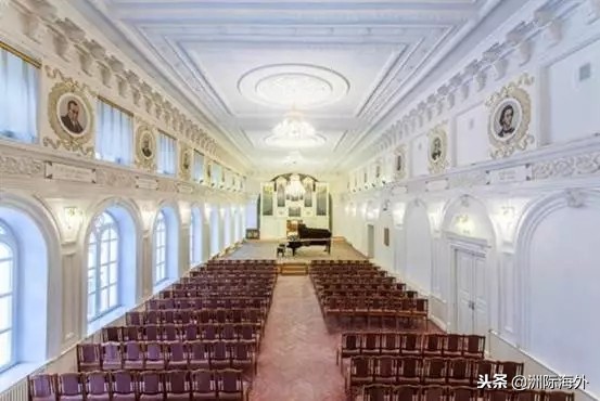 俄罗斯大学学费排名,俄罗斯十大顶尖大学