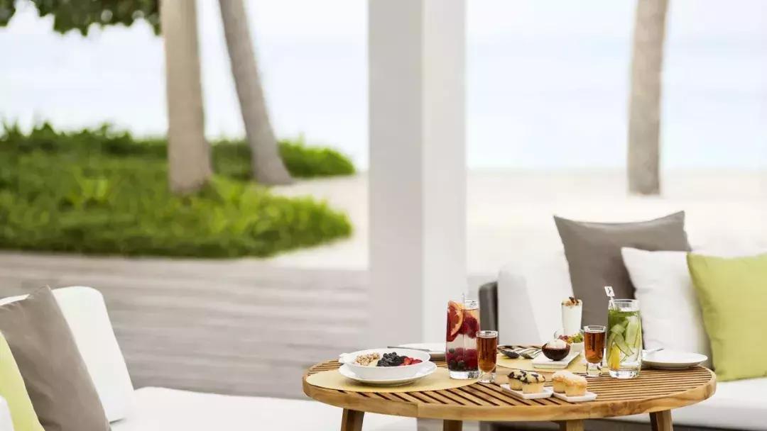 lv包包轻奢都是真的吗,别光顾着购物