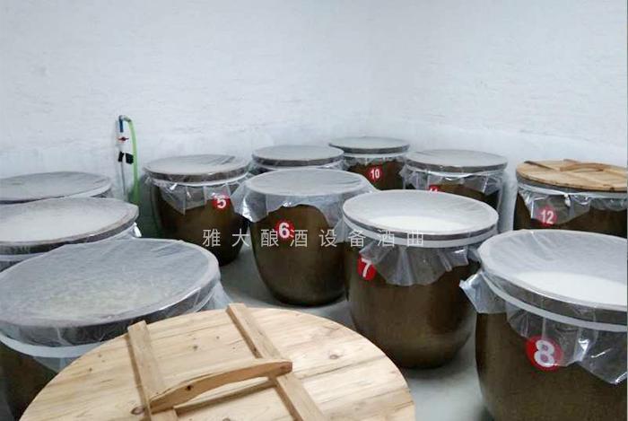 白酒酿酒设备知识,白酒的酿酒设备