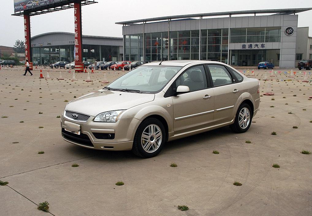 为什么美系车内饰粗糙,为什么说美系车油耗高