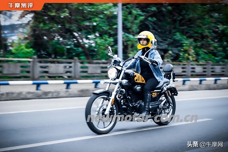 年轻不一定非得骑跑车200SC也能活力无限