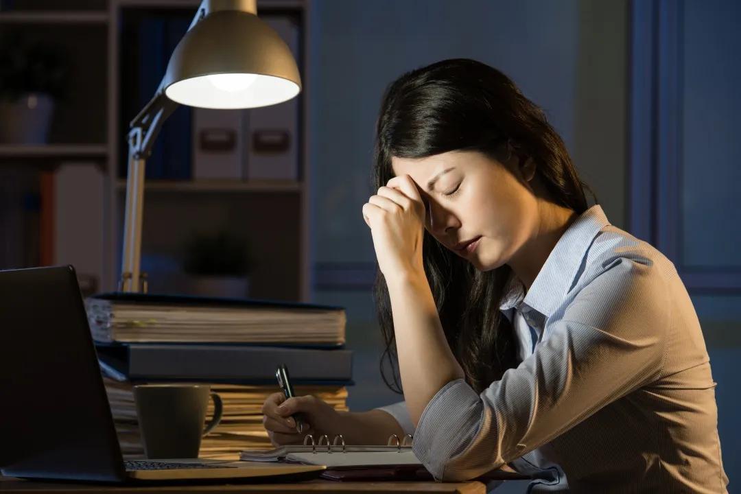 你若扛不住艰难的时刻,让多特瑞保卫精油来心疼你