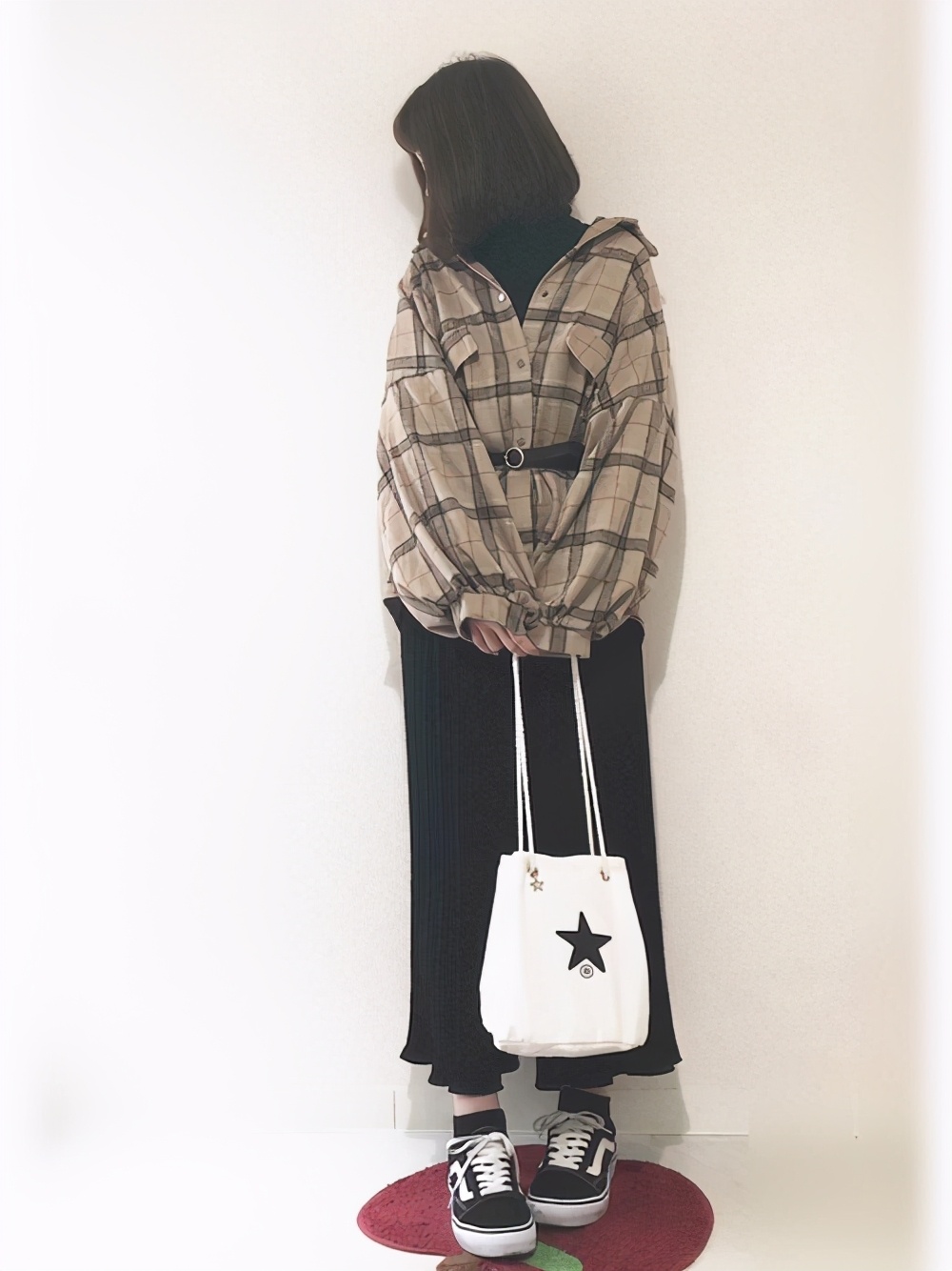 故事始于冬初,百褶裤的穿搭