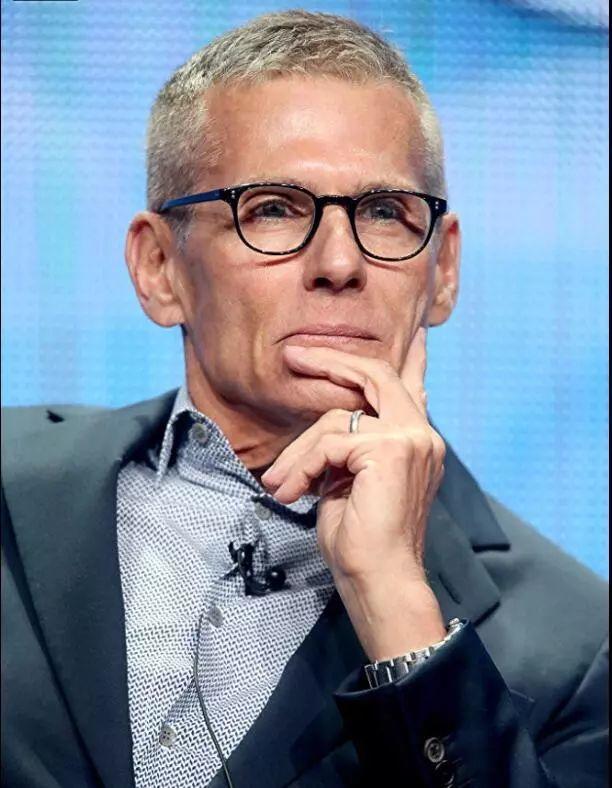 权游烂尾通俗易懂的讲一下,权游烂尾后的地位