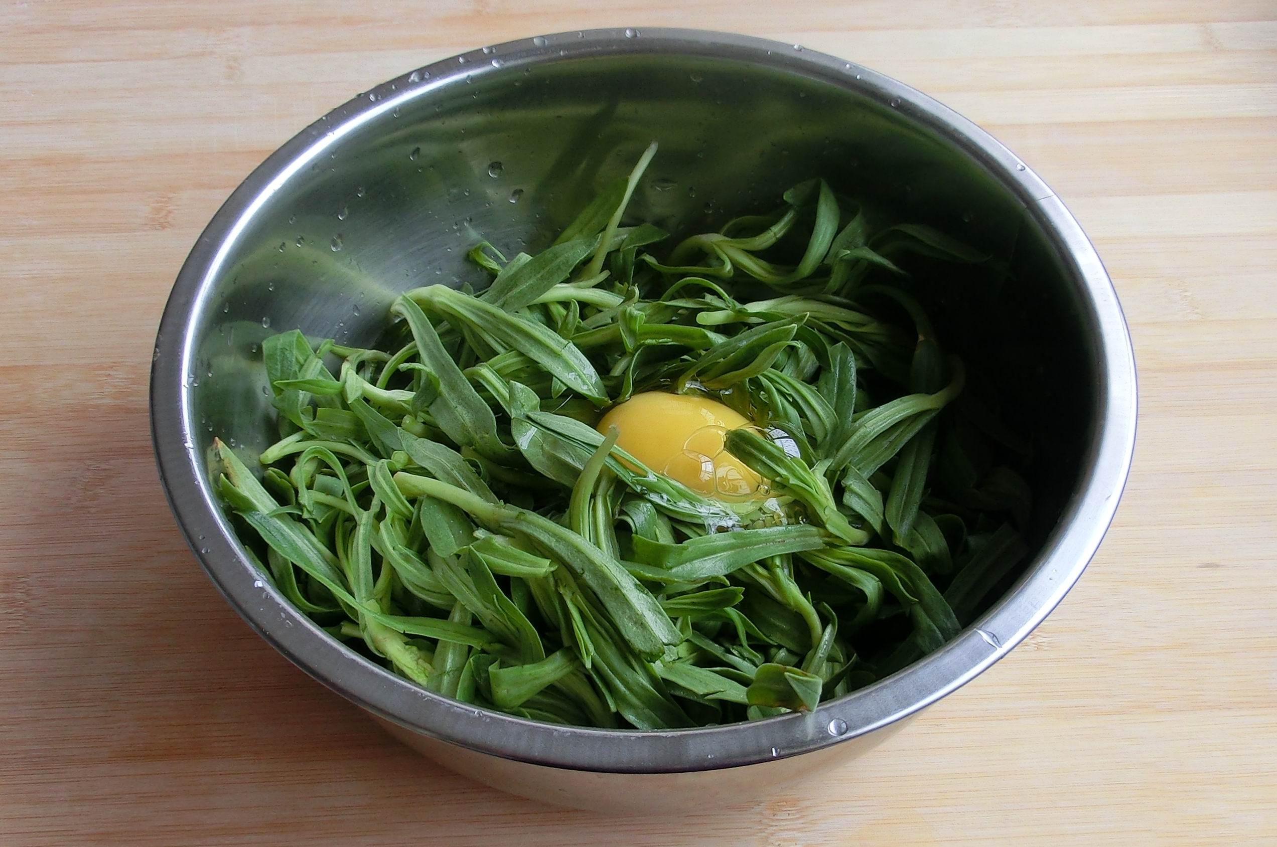 荠菜野菜大全,有一种野菜它长得像一根根面条