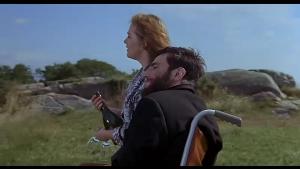 不管遇到什么样的人都要微笑面对,不知何时才能真正微笑面对生活