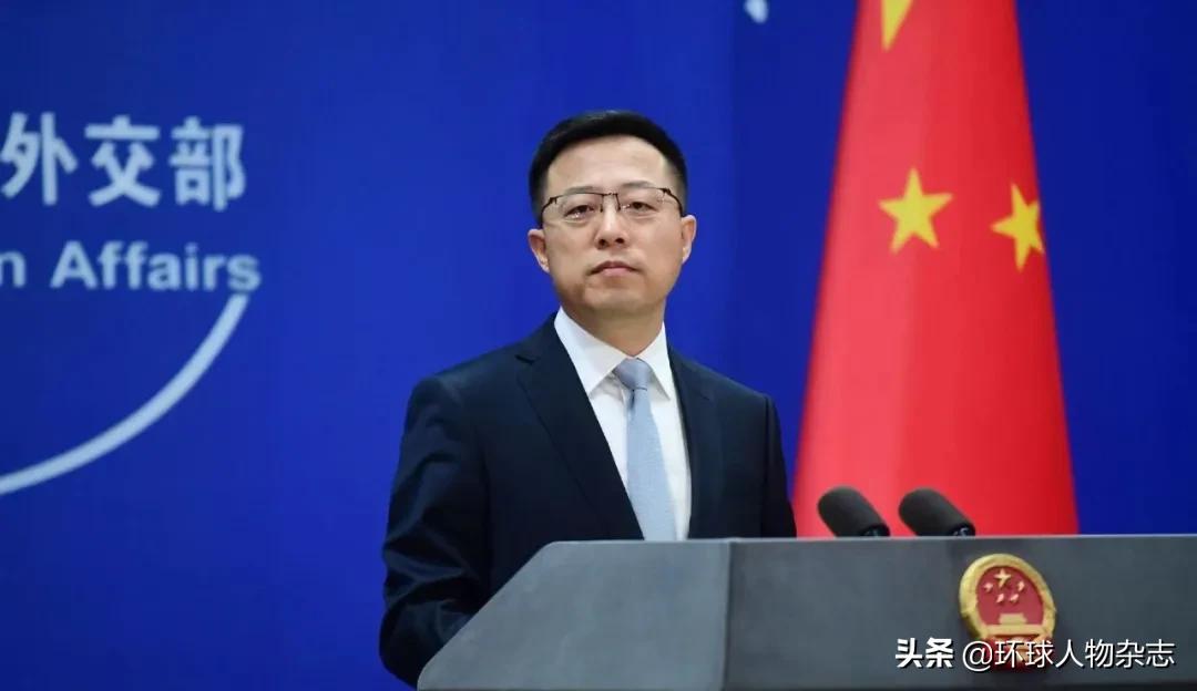 羊肉串、大盘鸡、馕坑烤肉……赵立坚要在微博上馋死“发小”