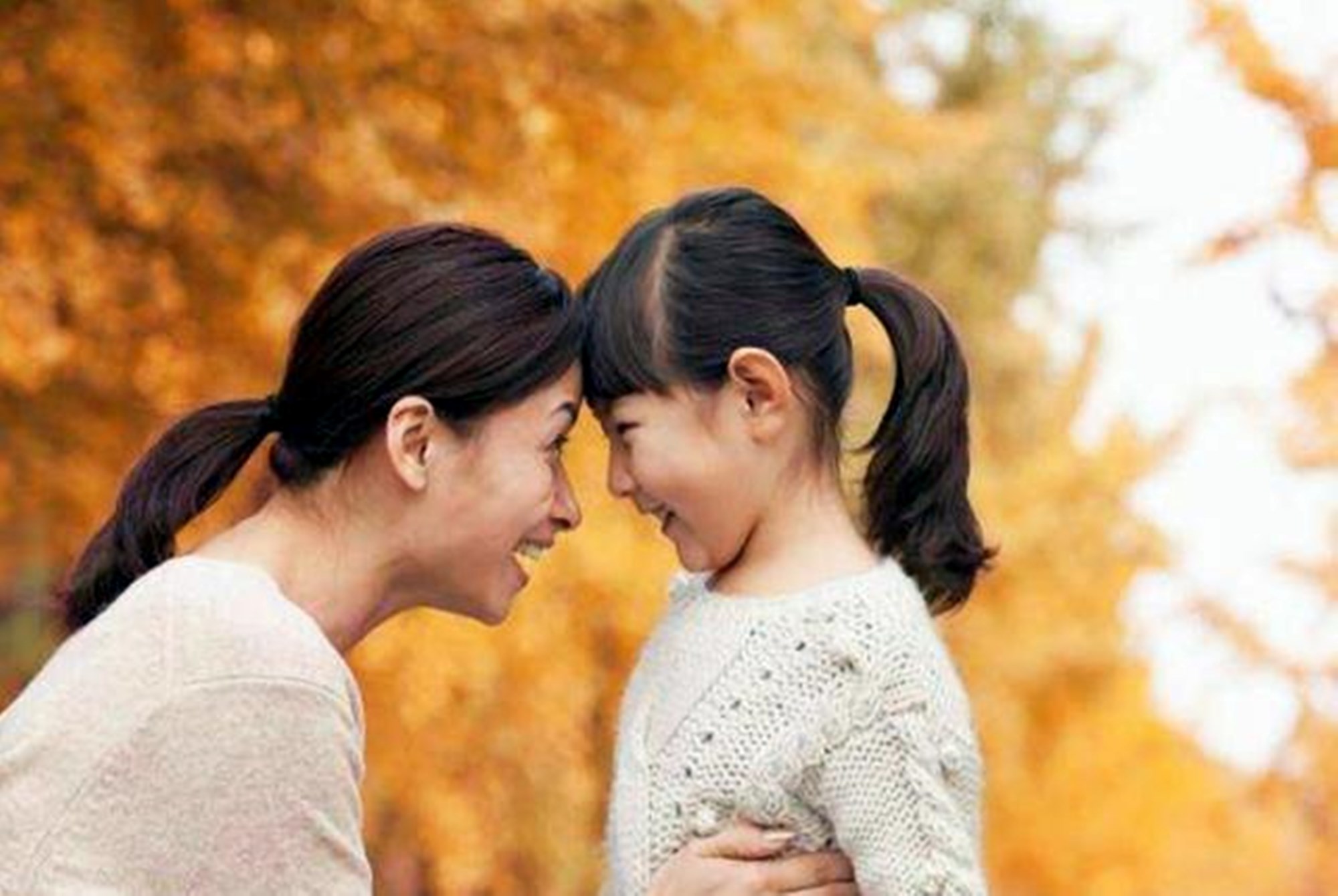 育儿0-3岁宝宝发育全攻略,0-1岁宝宝发育训练方法