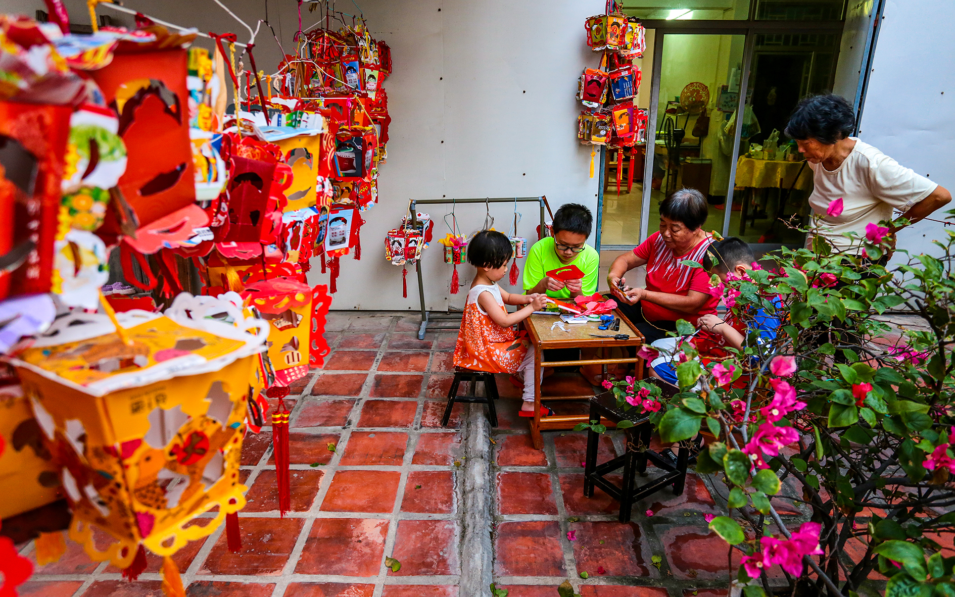 石狮元宵花灯展,石狮花灯视频大全
