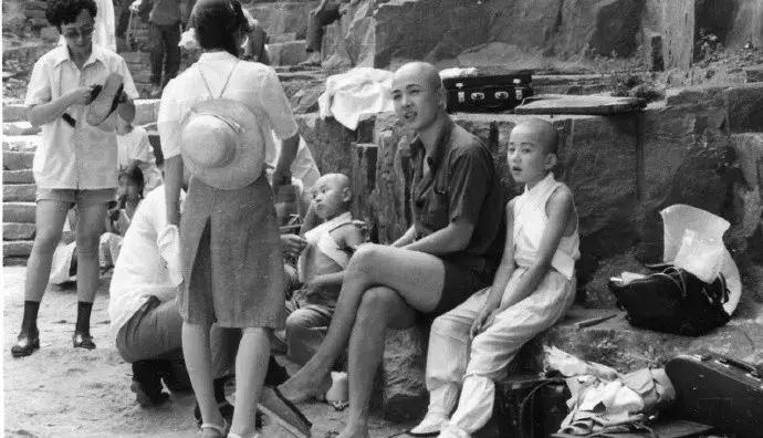 国外真人服装店模特,美国服装模特