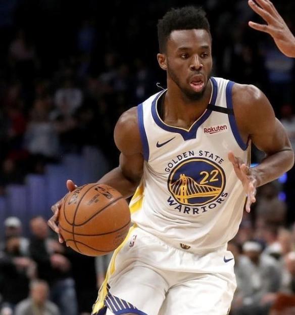 威金斯和威少冲突,威金斯打威少