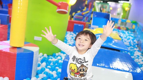 艾尚童话乐园加盟商反馈,艾尚童话儿童乐园加盟多少钱