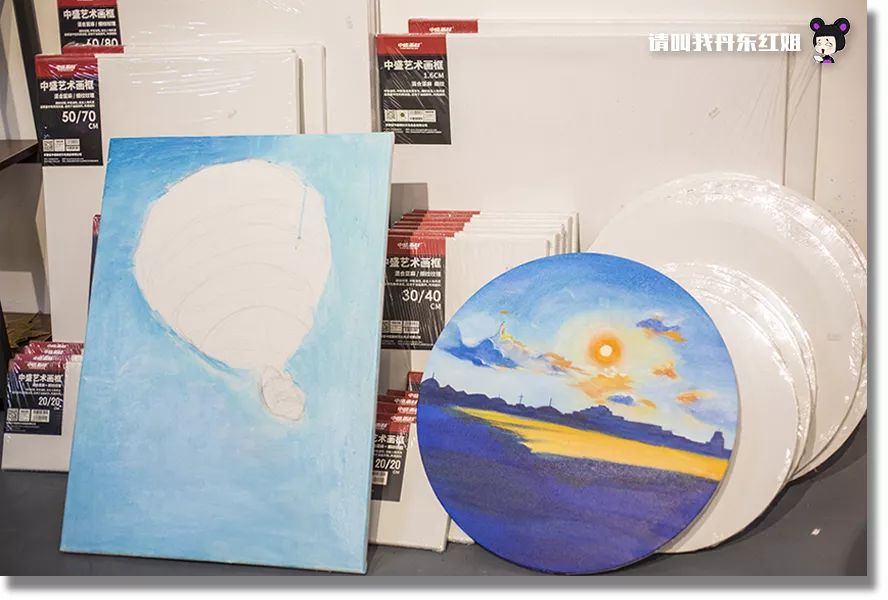 小情侣闺蜜居然在小屋鼓捣一下午，弄出了这个？