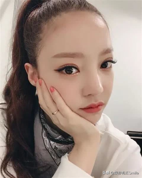 具荷拉究竟为何自杀？韩国大学教授分析主因，一番话对死者大不敬