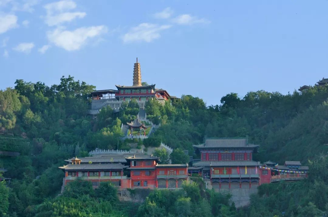 从敦煌坐火车到兰州需要几小时,从兰州到敦煌经过什么地方