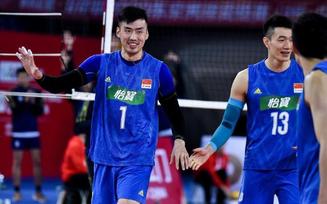 中国男排遭逆转惨败主帅无可奈何,中国男排今天比赛情况