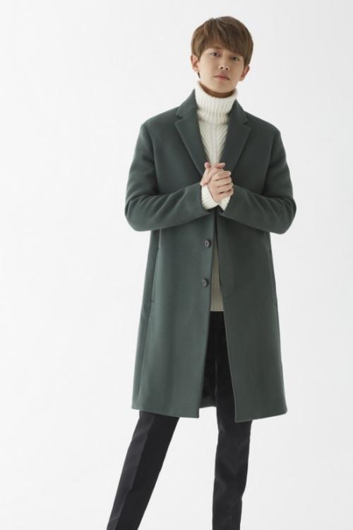 任嘉伦时尚穿搭彰显魅力型男风范,任嘉伦穿搭私服冬最近