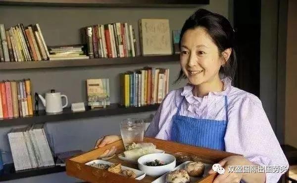 出国工作的利弊有哪些方面,现在出国工作靠谱吗