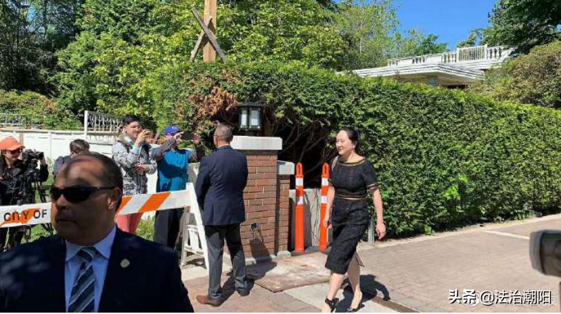 宜宾市老师梁某性侵案最新进展,男教师涉猥亵20名男生案开庭