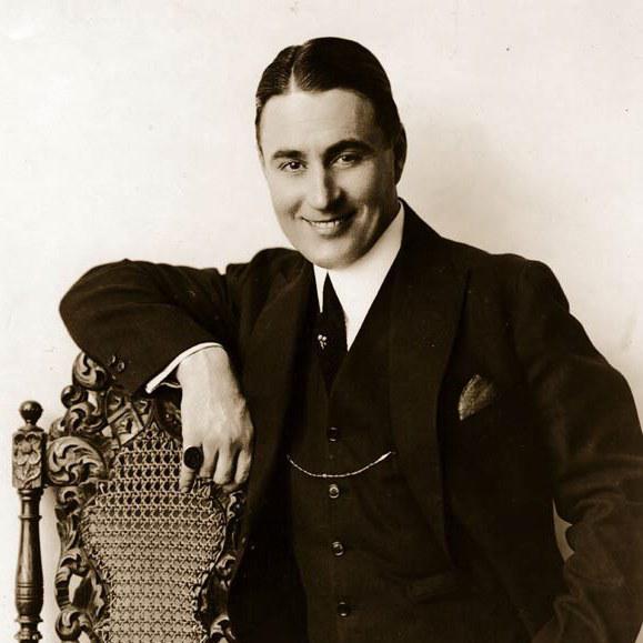 卓别林10部电影完整版,卓别林影片流浪汉