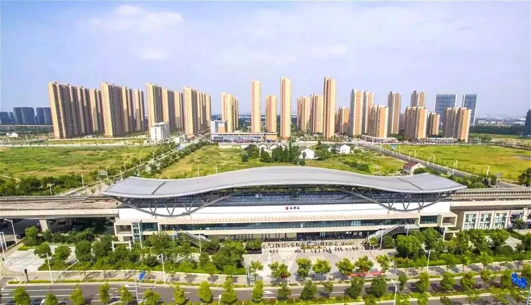 万科是怎样活下去的,万科地产优等生