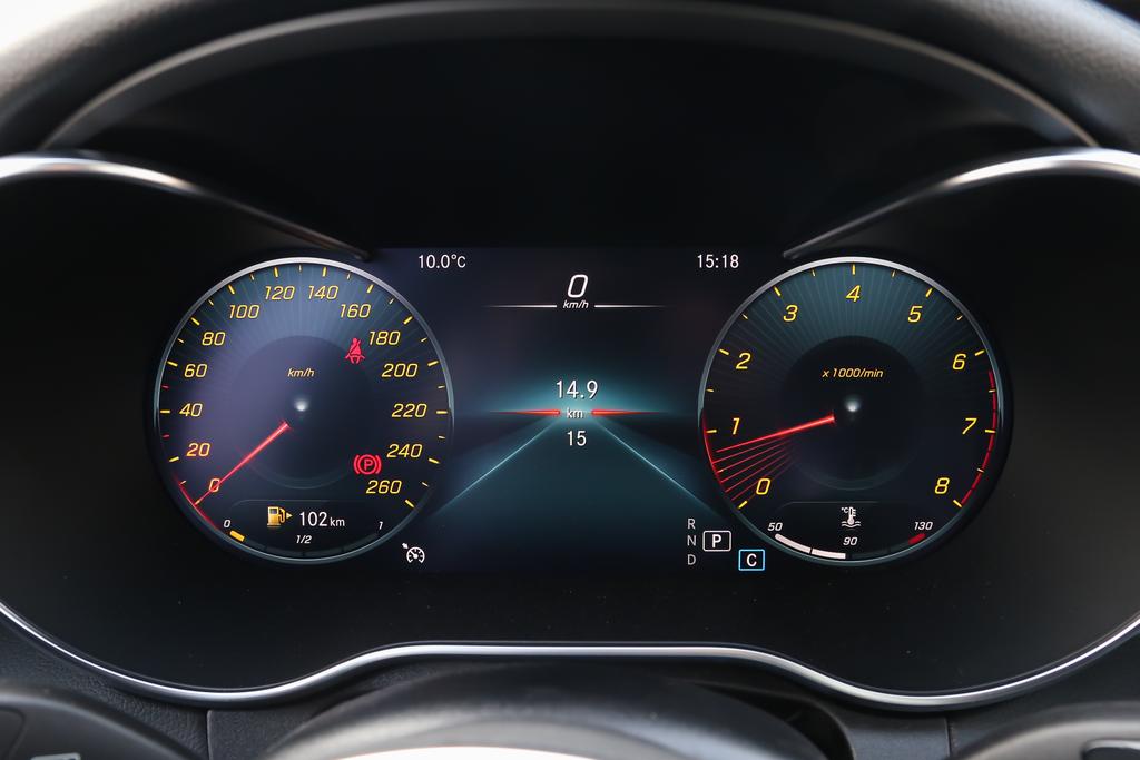 2021款奔驰c级200l时尚运动版试驾,奔驰c级2010款c200cgi测评