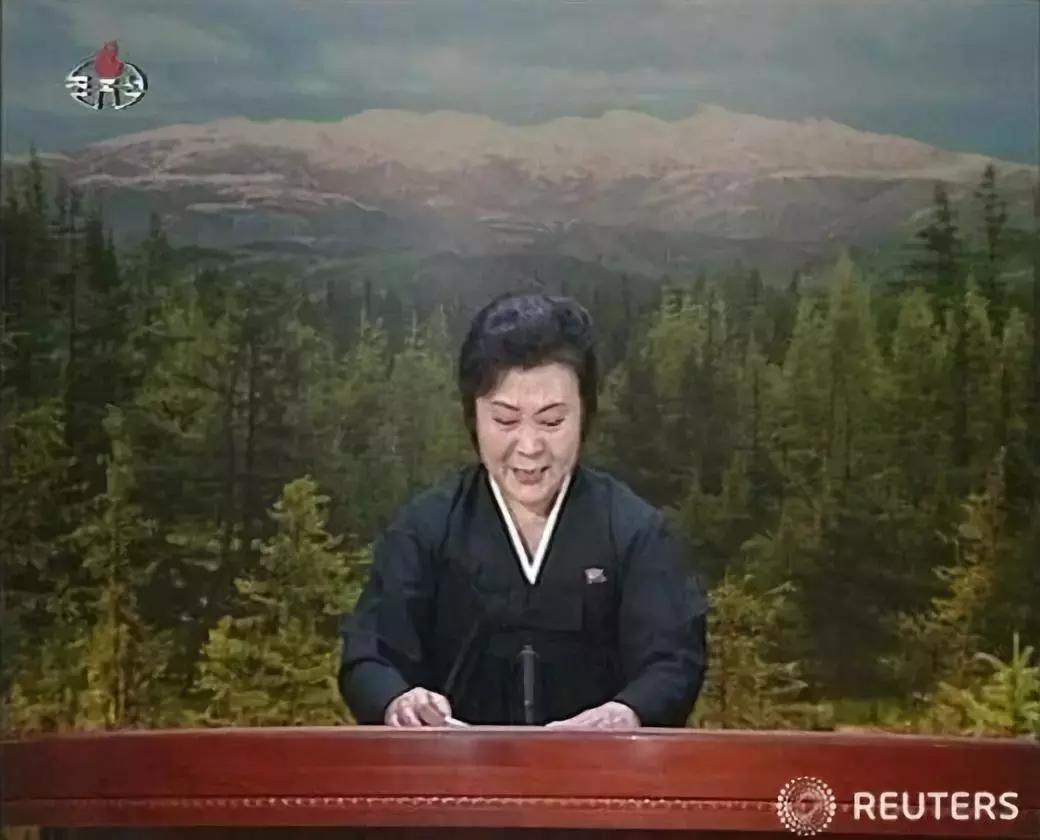 朝鲜国宝级主持人李春姬,朝鲜播音员李春姬获英雄称号