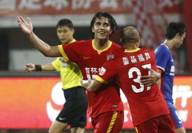 荷兰23岁小将3场连续破门,中超对亚泰陈金刚