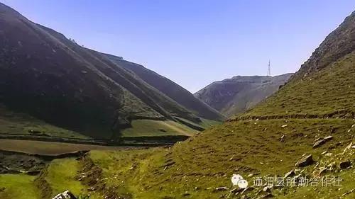 探访通渭石月亮峡（中篇）——走进石月亮峡