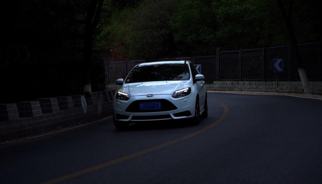 13万帮粉丝买了台手动钢炮，手里的GTI突然不香了