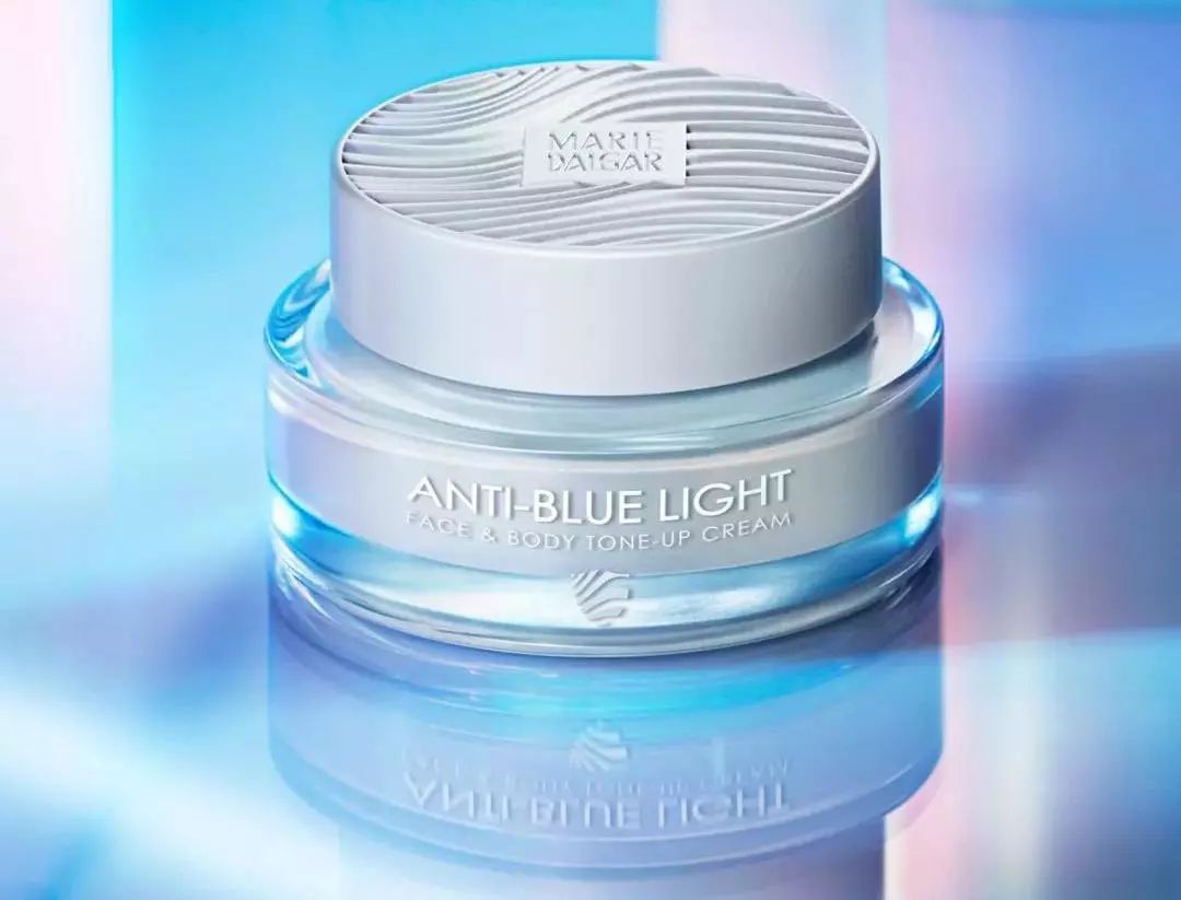 倩碧粉底水粉霜测评,倩碧的粉底液怎么样