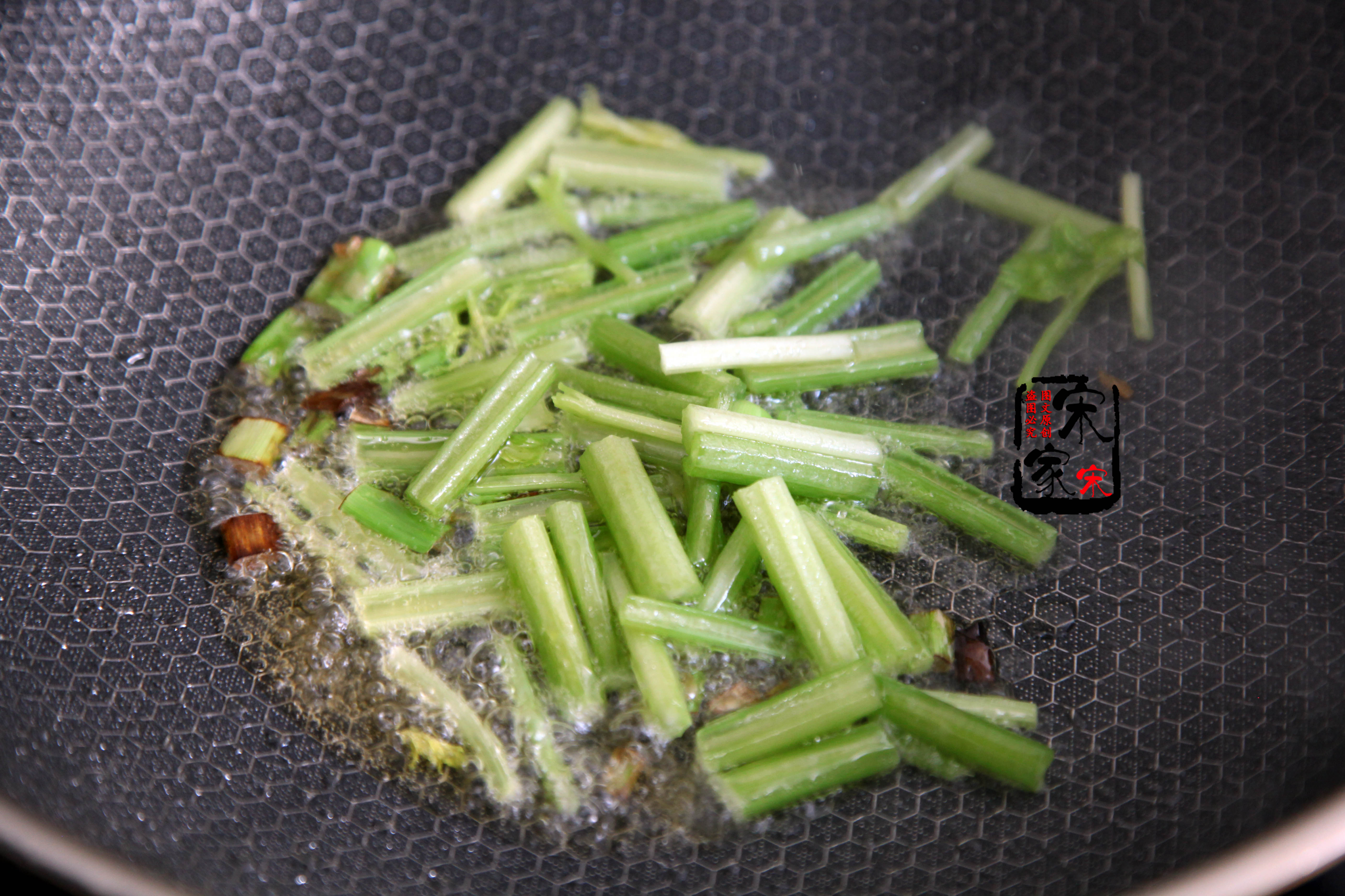 它是海鲜也是药,常吃增强体质不生病,38元1斤,贵点也值了