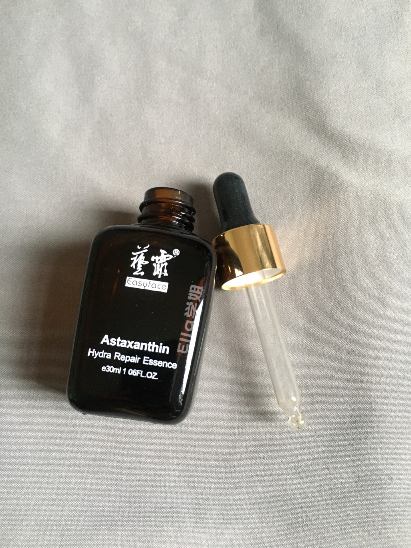 油皮痘肌的抗炎精华选择